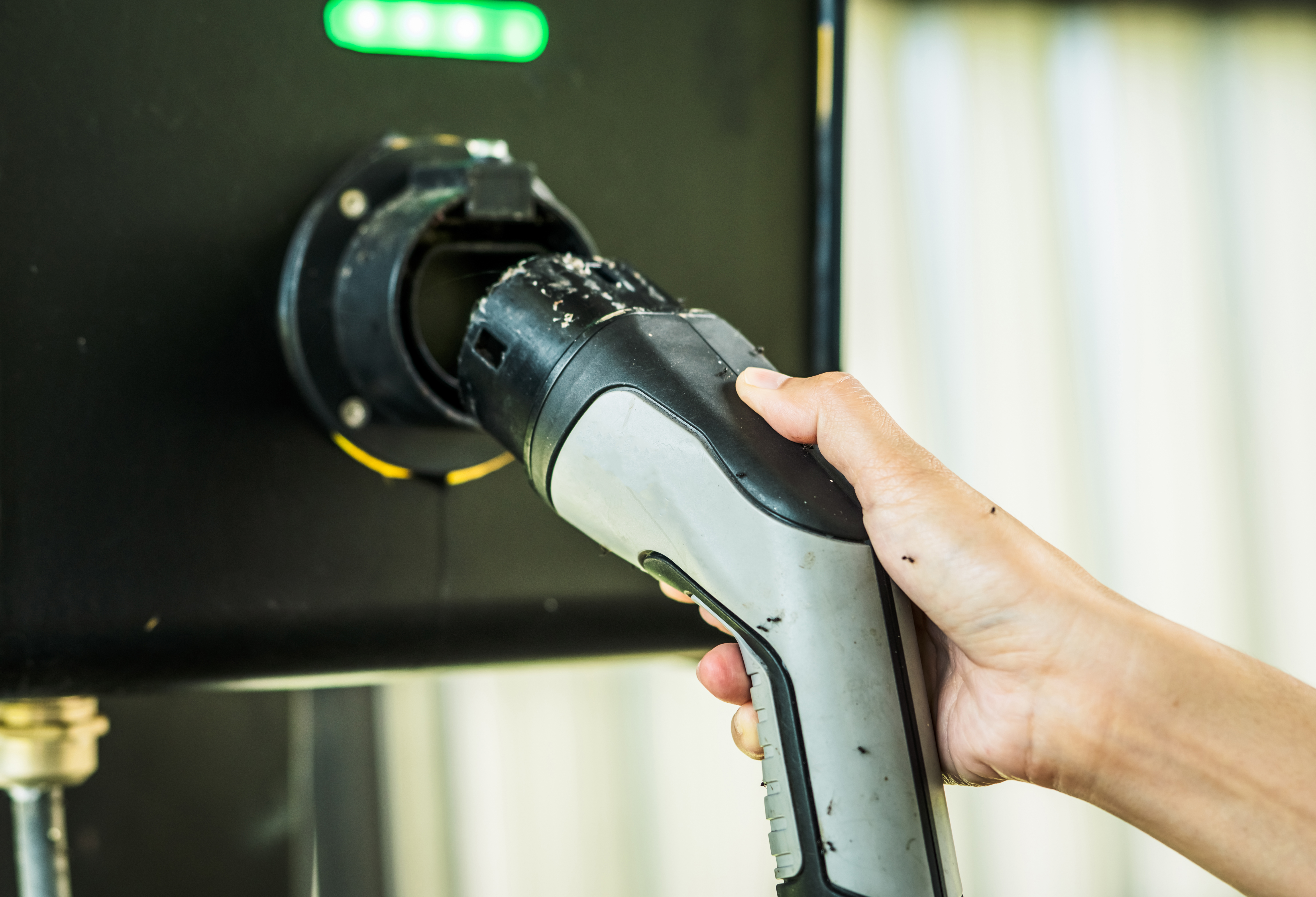Tesla certified installation team